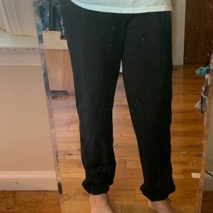 black sweats with draw string